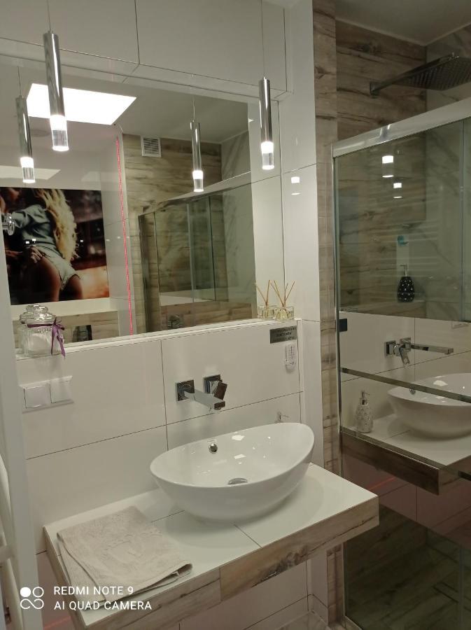 Good Day Apartments- Private Parking New Town Stettin