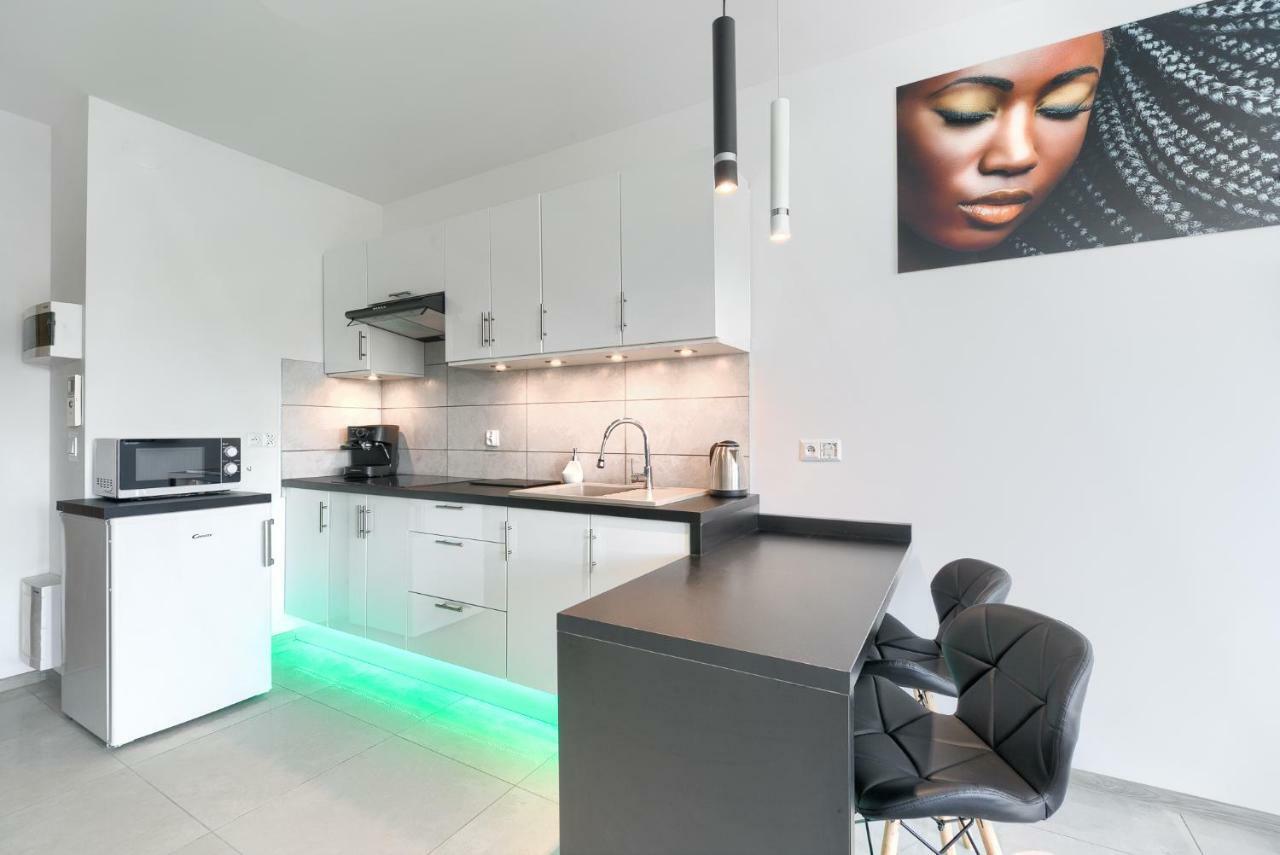 Apartment Good Day Apartments- Private Parking New Town
