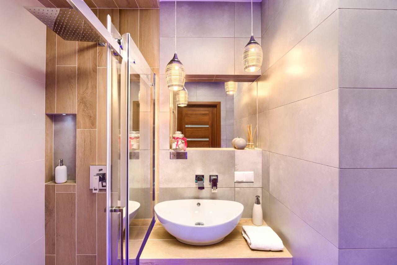 Good Day Apartments- Private Parking New Town * Stettin